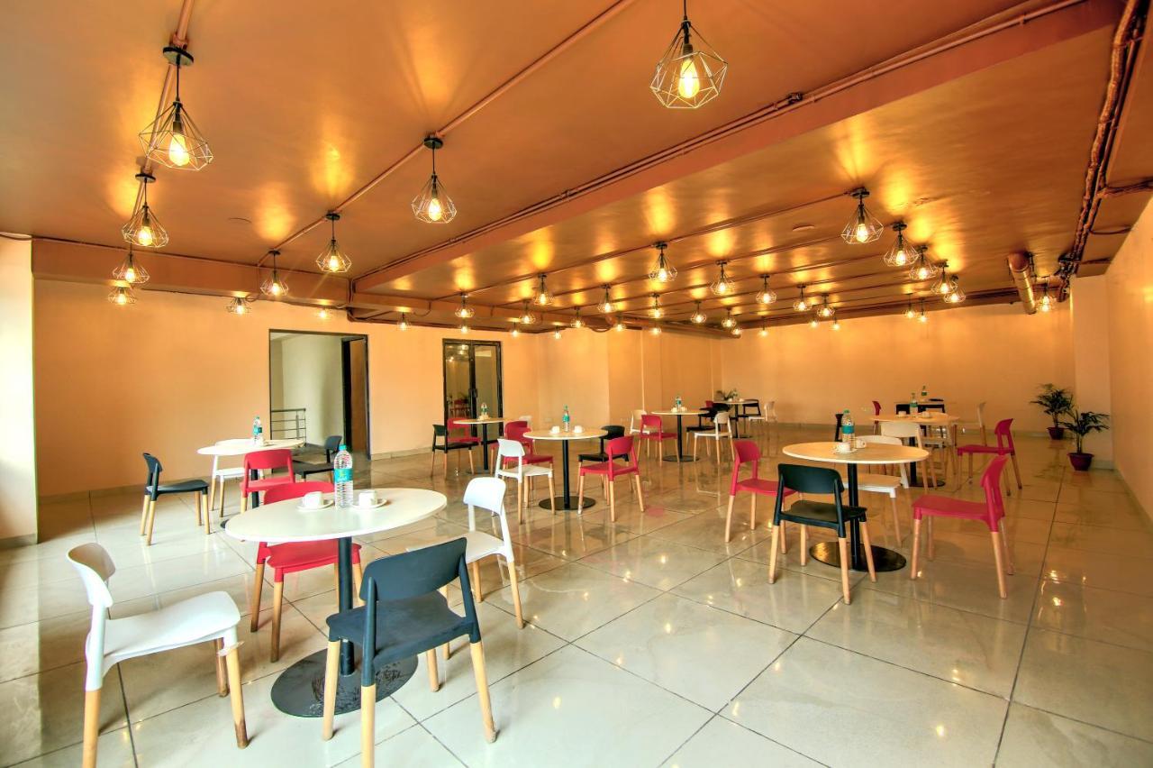 Artisan Rooms Nuova Delhi Esterno foto