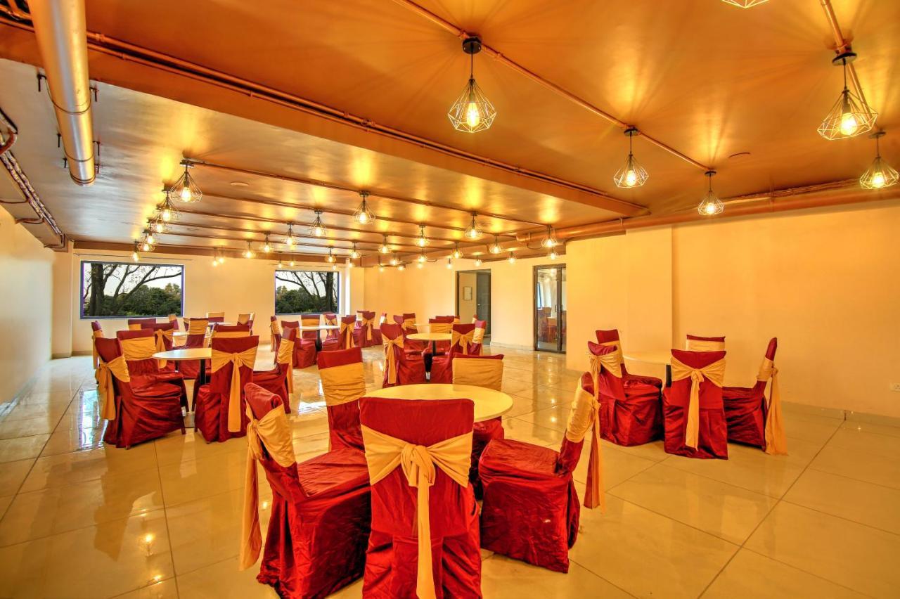 Artisan Rooms Nuova Delhi Esterno foto